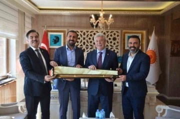AK Parti Grup Başkanvekili Akbaşoğlu’nun Ahlat ziyareti