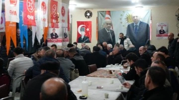 Kars'ta çok sayıda CHP'li istifa ederek MHP'ye katıldı